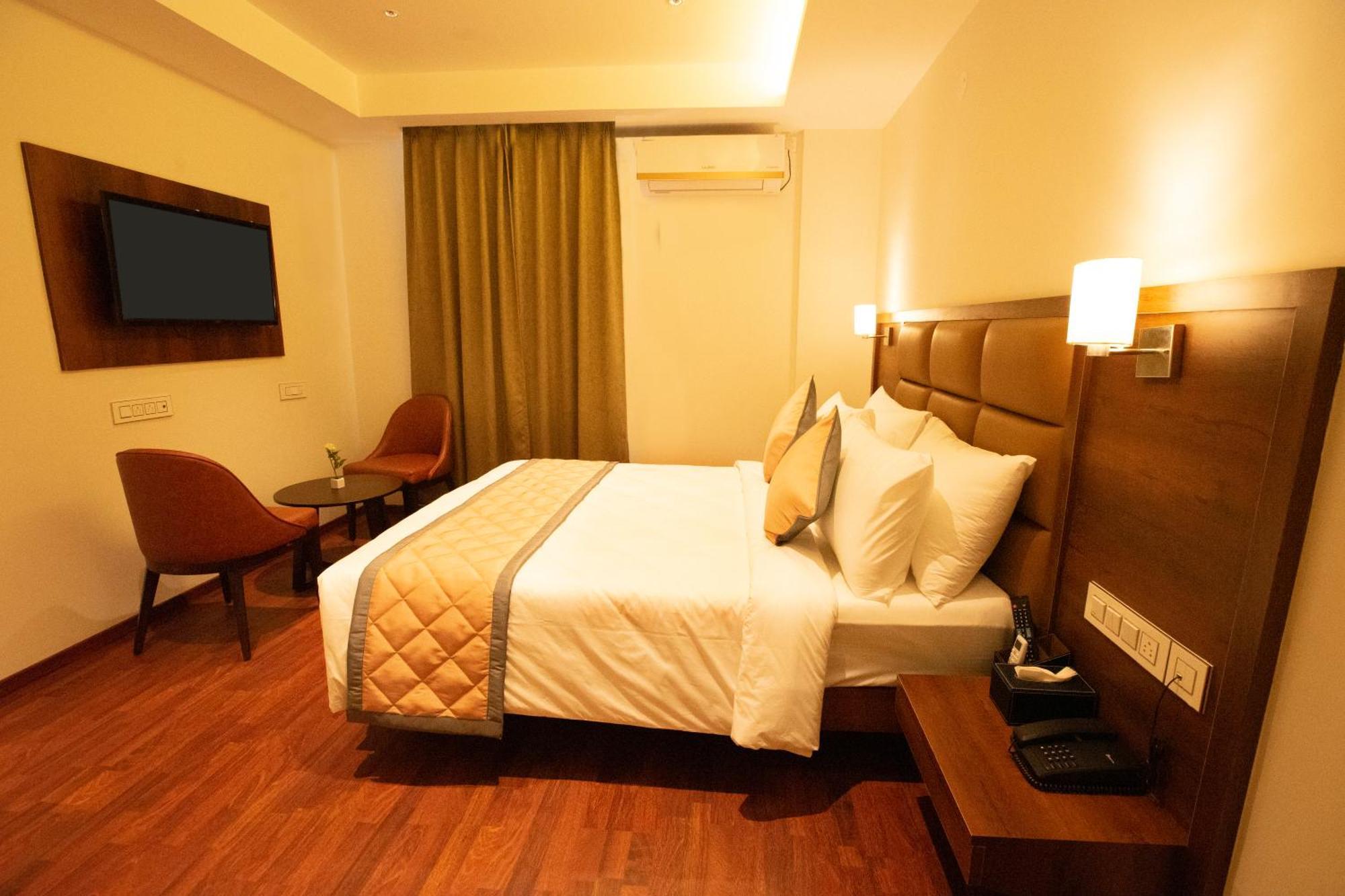 Golden Fortune Inn Hotel Bangalore Ngoại thất bức ảnh