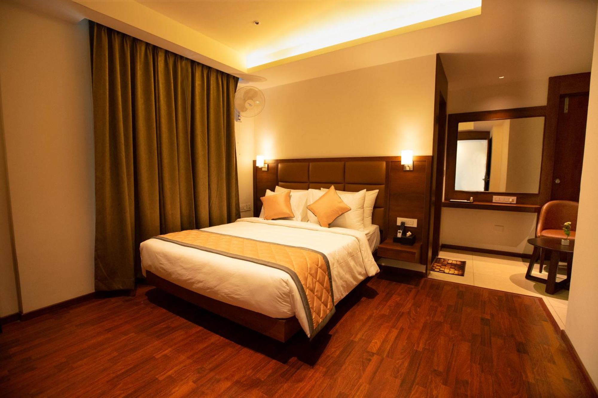 Golden Fortune Inn Hotel Bangalore Ngoại thất bức ảnh