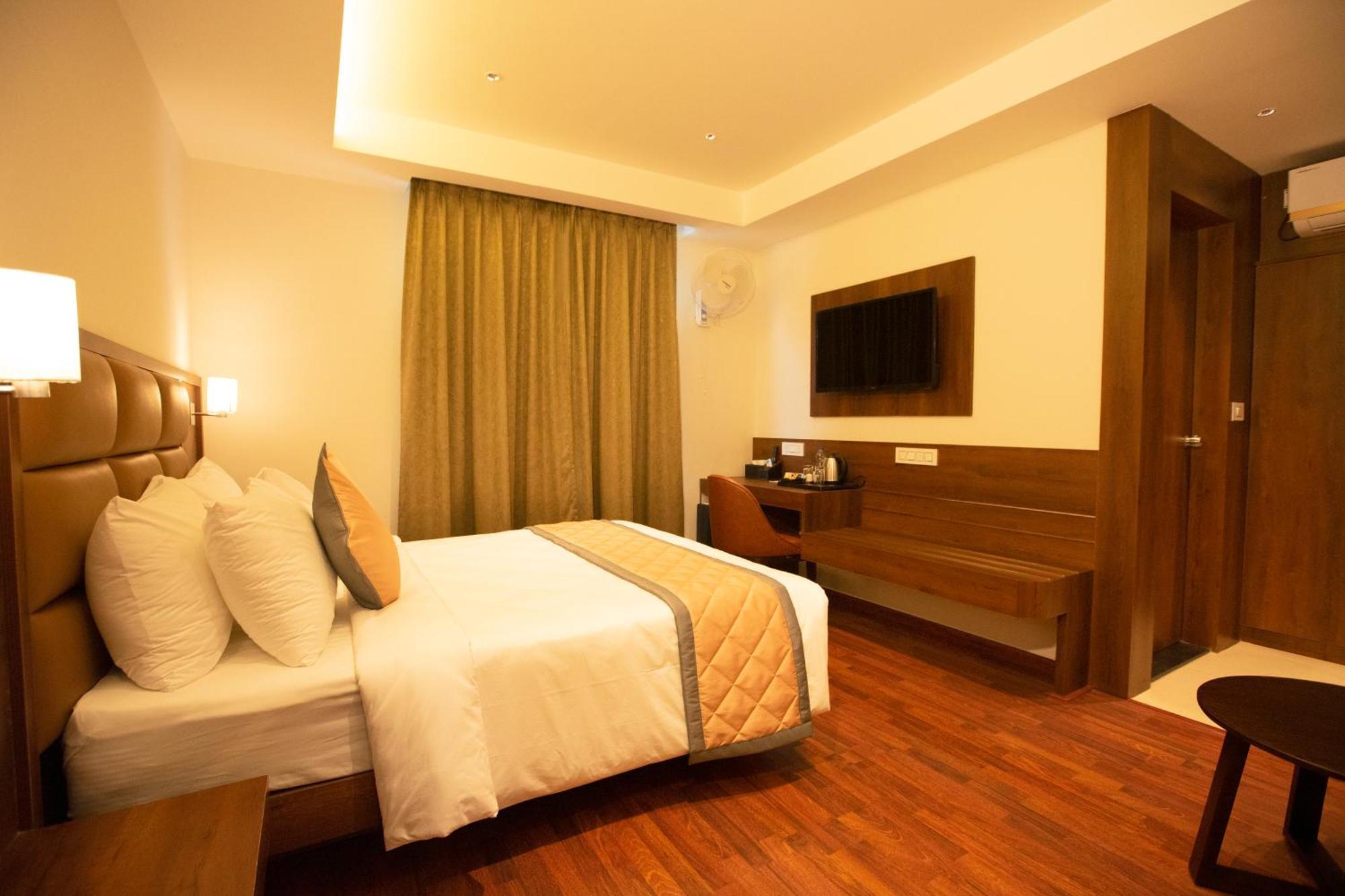 Golden Fortune Inn Hotel Bangalore Ngoại thất bức ảnh