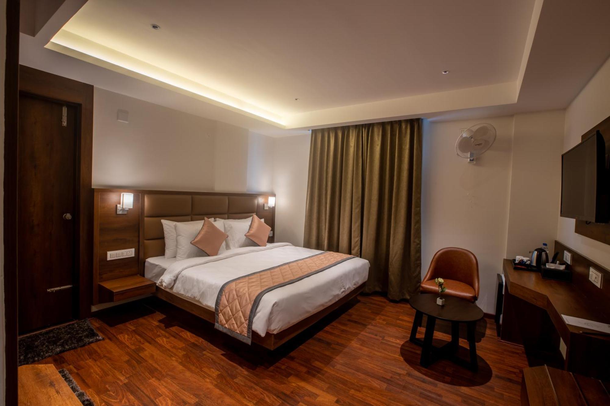 Golden Fortune Inn Hotel Bangalore Ngoại thất bức ảnh